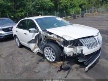  Salvage Lincoln MKZ