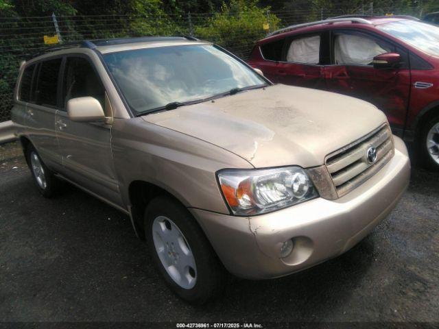  Salvage Toyota Highlander