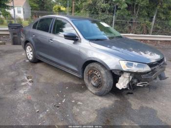  Salvage Volkswagen Jetta