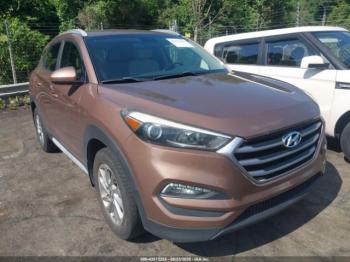  Salvage Hyundai TUCSON