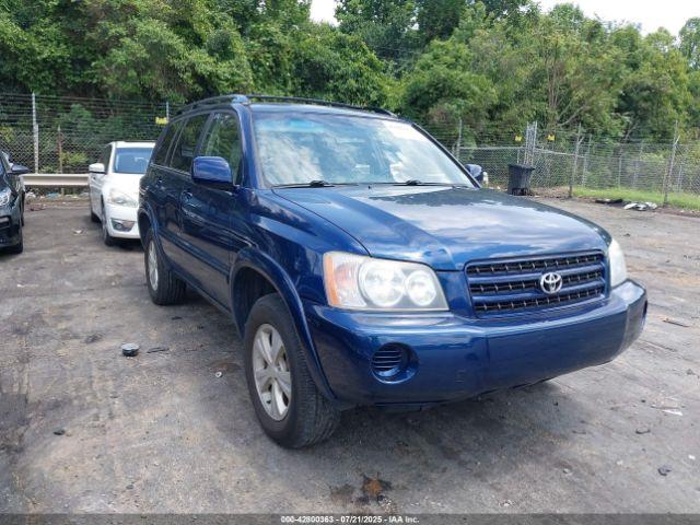  Salvage Toyota Highlander