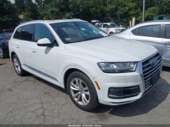  Salvage Audi Q7