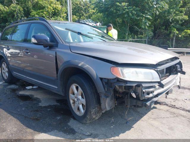  Salvage Volvo XC70