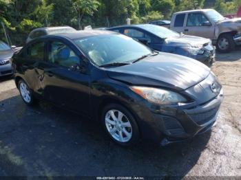  Salvage Mazda Mazda3