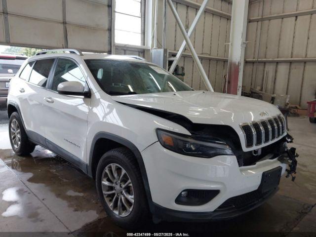  Salvage Jeep Cherokee