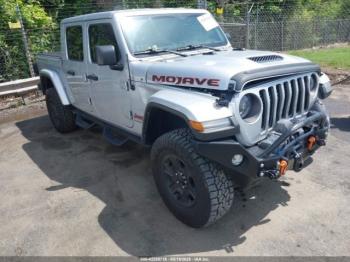  Salvage Jeep Gladiator