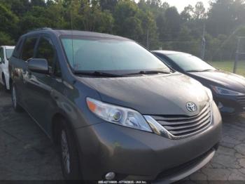  Salvage Toyota Sienna