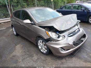  Salvage Hyundai ACCENT