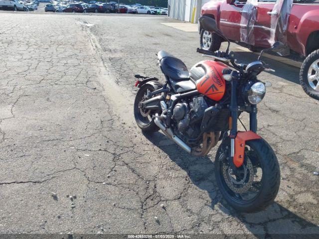  Salvage Triumph Motorcycle Trident 660