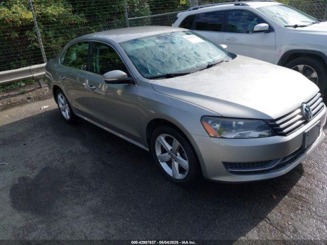  Salvage Volkswagen Passat
