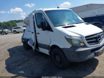  Salvage Mercedes-Benz Sprinter 2500