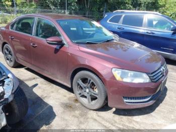  Salvage Volkswagen Passat