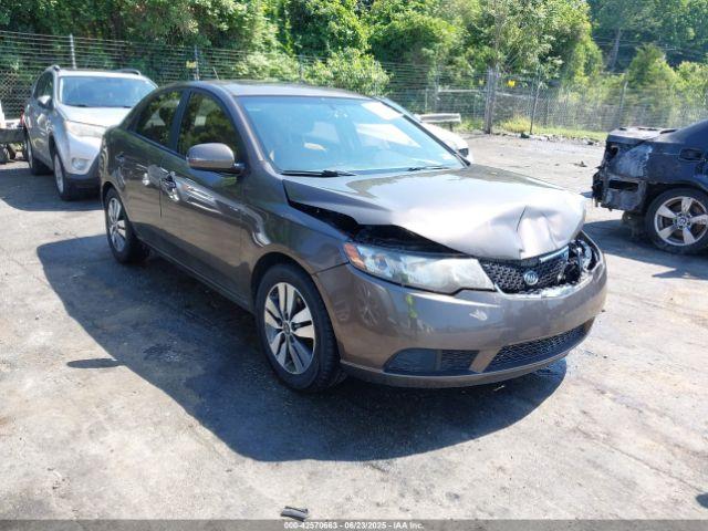  Salvage Kia Forte