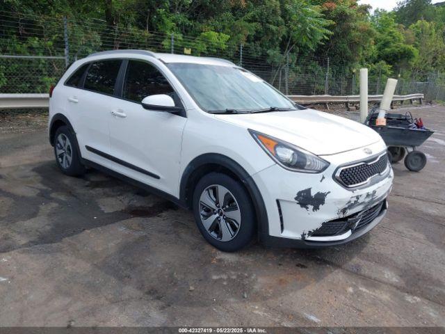  Salvage Kia Niro