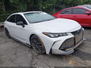  Salvage Toyota Avalon