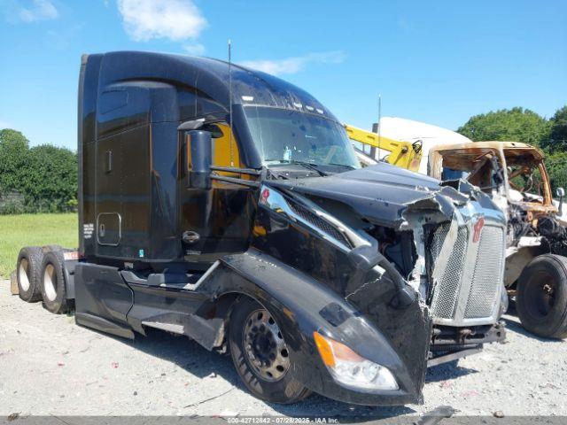  Salvage Kenworth T680