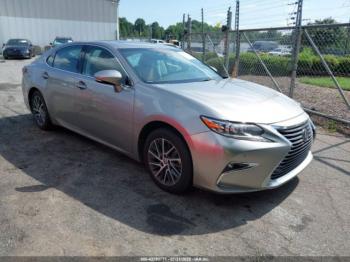  Salvage Lexus Es