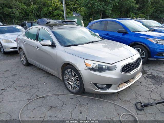  Salvage Kia Cadenza