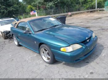  Salvage Ford Mustang