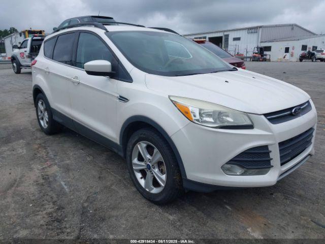  Salvage Ford Escape