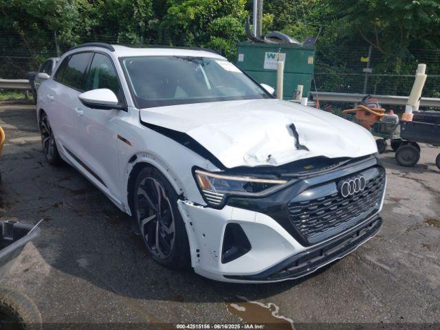  Salvage Audi Q8