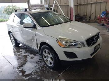  Salvage Volvo XC60