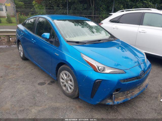  Salvage Toyota Prius