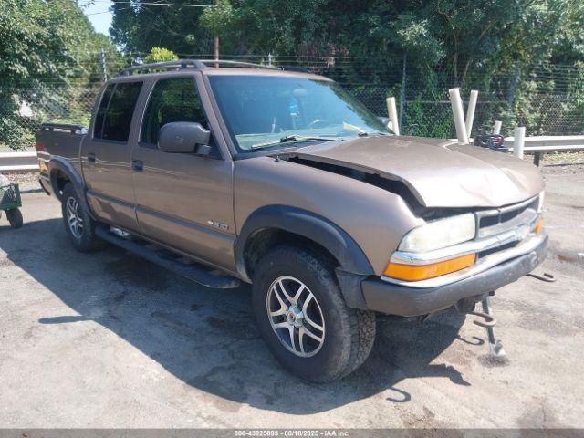  Salvage Chevrolet S-10