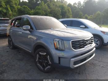  Salvage Kia Telluride