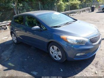  Salvage Kia Forte