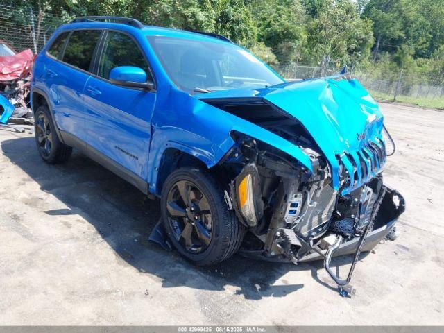  Salvage Jeep Cherokee