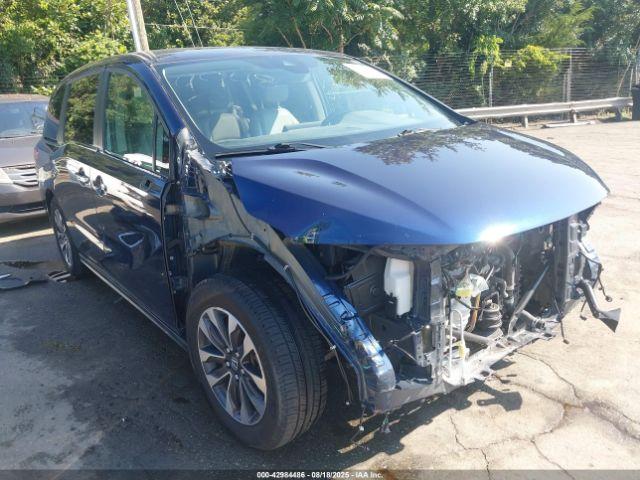 Salvage Honda Odyssey