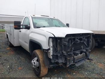 Salvage General Motors Sierra 3500hd Chassis