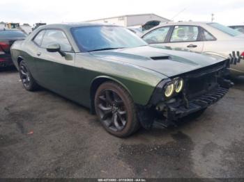  Salvage Dodge Challenger