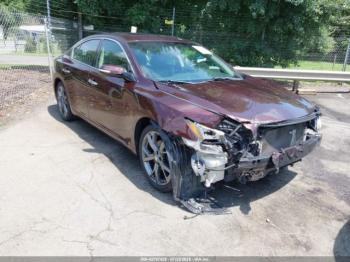  Salvage Nissan Maxima