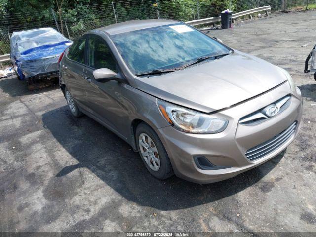  Salvage Hyundai ACCENT