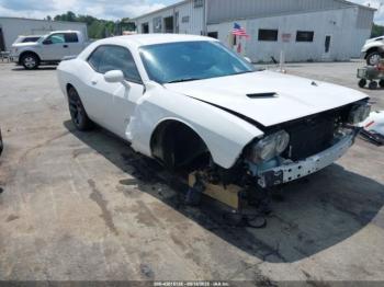 Salvage Dodge Challenger