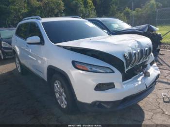  Salvage Jeep Cherokee