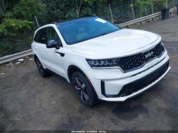  Salvage Kia Sorento