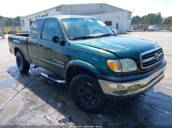  Salvage Toyota Tundra