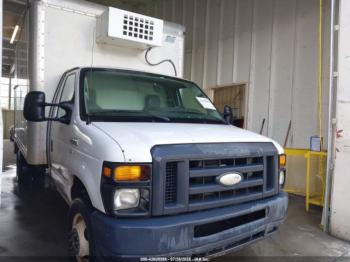  Salvage Ford Econoline