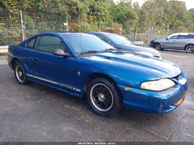  Salvage Ford Mustang