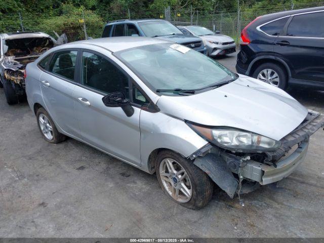  Salvage Ford Fiesta