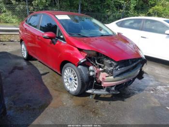  Salvage Ford Fiesta
