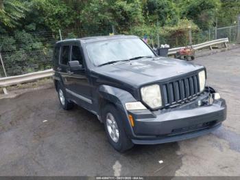  Salvage Jeep Liberty
