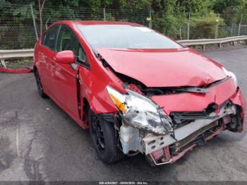  Salvage Toyota Prius