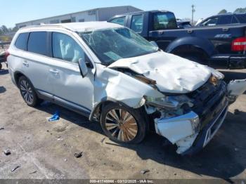  Salvage Mitsubishi Outlander