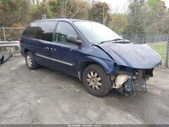  Salvage Chrysler Town & Country