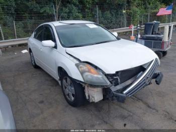  Salvage Nissan Altima