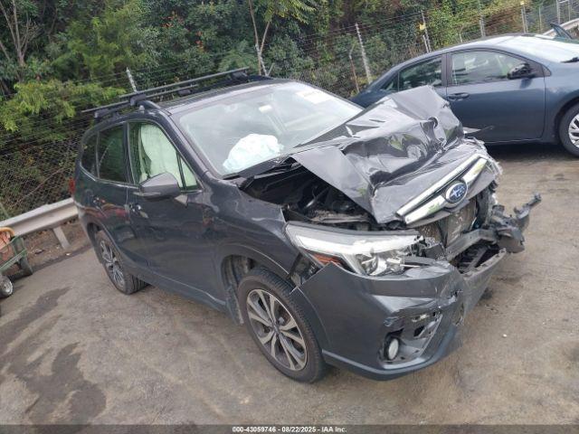  Salvage Subaru Forester